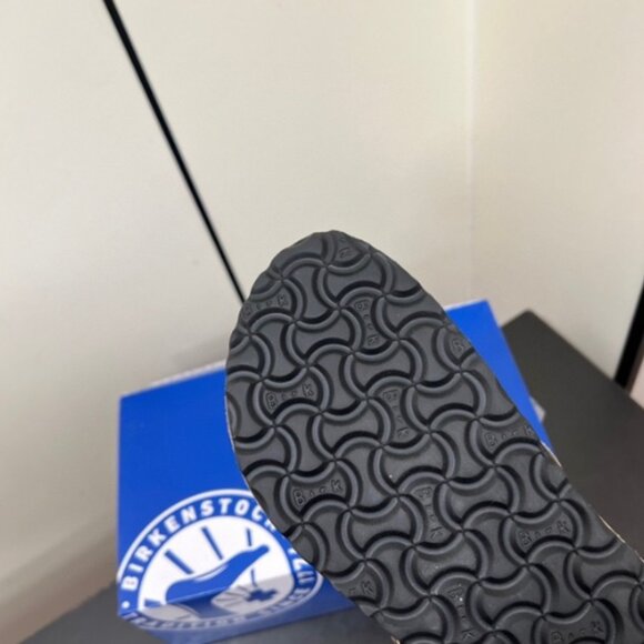 NWT Birkenstock Boston taupe suede mule clogs - Picture 9 of 9